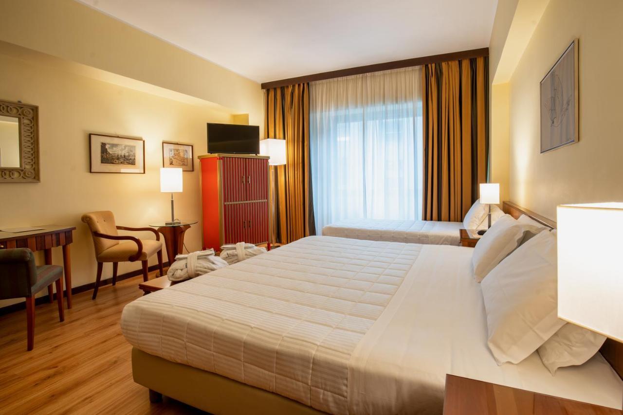Hotel Royal Palace Messina Exterior photo
